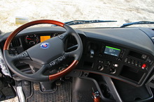 Scania R560 CA6x4HSZ Premium-комплектации